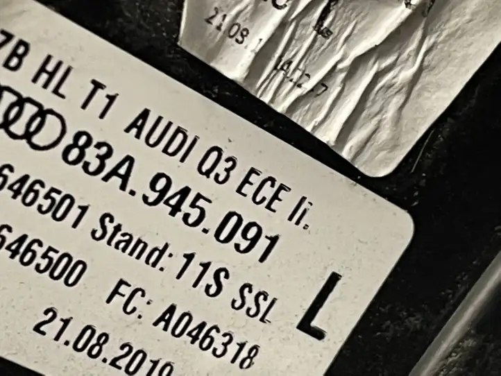 Audi Q3 F3 (2018 - ) 83A945091 Комплект задних фонарей — фото 17