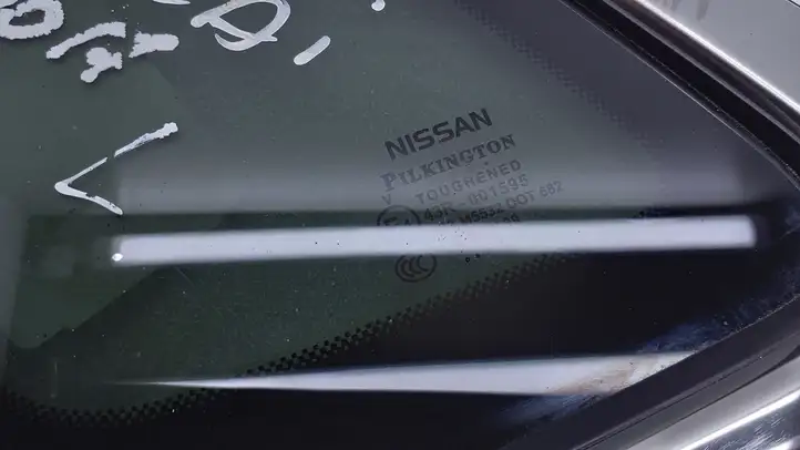 Nissan Qashqai (2017 - 2020) 833134EA0A Заднее боковое стекло — фото 2