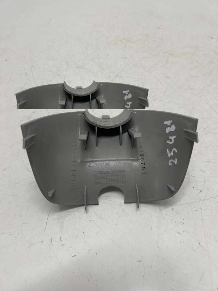 Renault Captur (2013 - 2020)  963297124R Отделка зеркала заднего вида