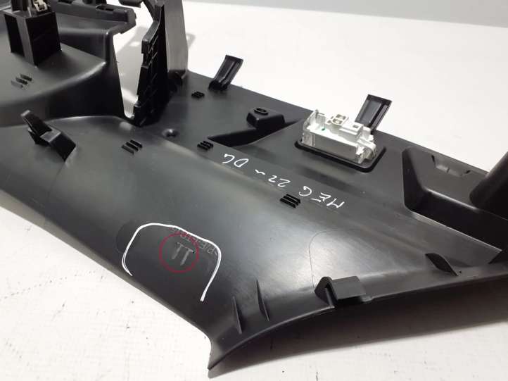 Renault Megane E-Tech (2022 - )  769343914R Боковая отделка (у окна)