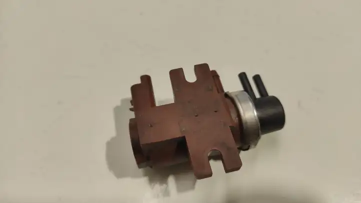 Peugeot 407 (2004 - 2011) 70071200 Соленоид турбины — фото 2