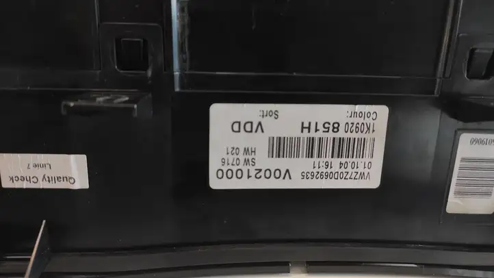 Volkswagen Golf V (2003 - 2009) A2C53023102 Спидометр — фото 4