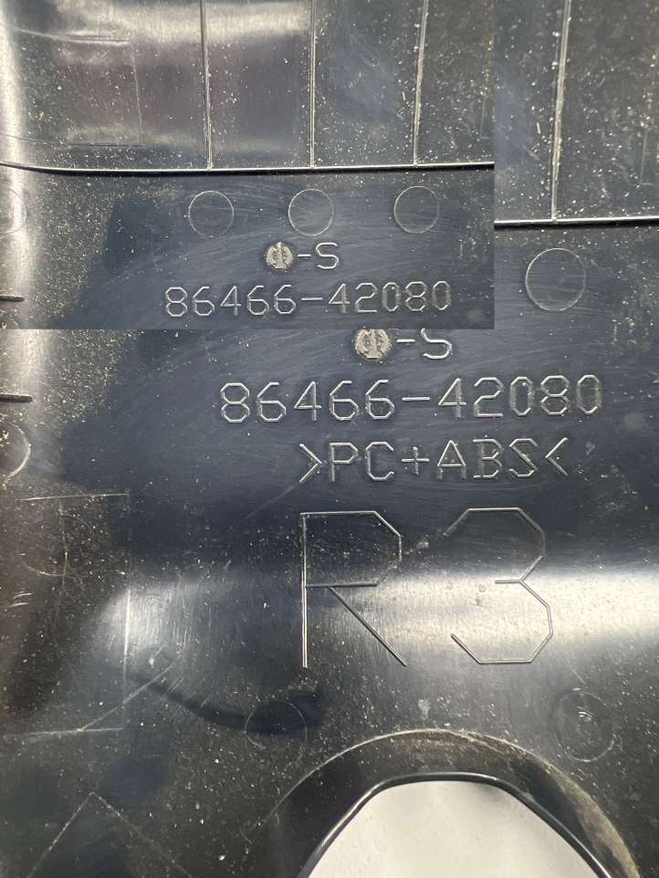 Toyota RAV 4 (XA40) (2012 - 2018)  8646642080 Отделка зеркала заднего вида