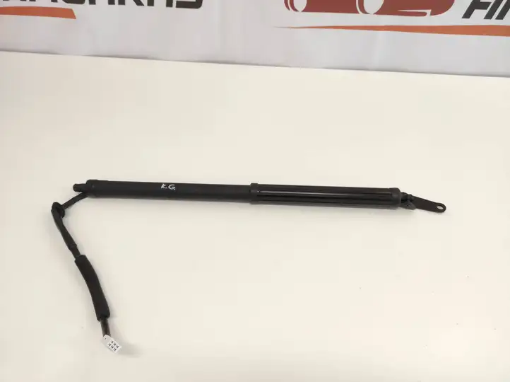 Lexus NX (2021 - ) 6892078022 Амортизатор крышки багажника — фото 1