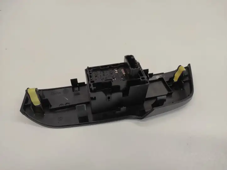 Lexus NX (2021 - ) 3071F01 Кнопка стеклоподъемников — фото 2