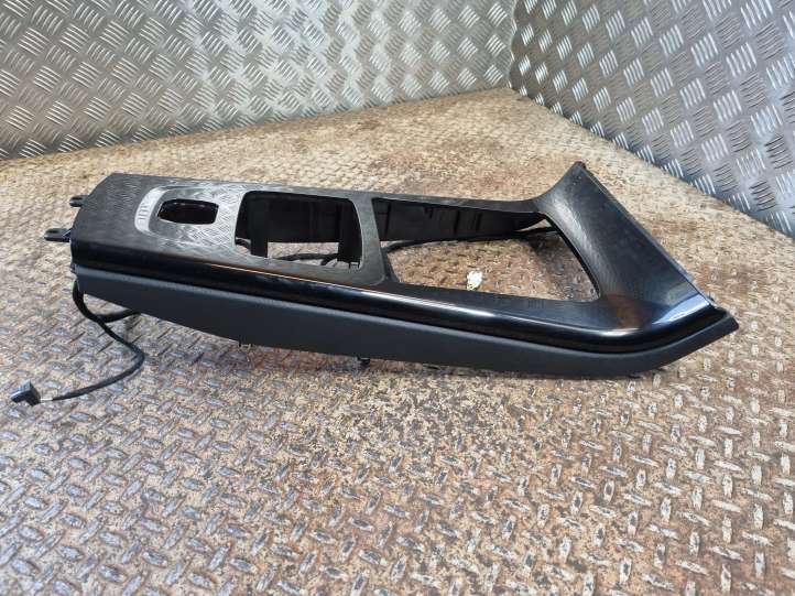 Mercedes-Benz A W177 (2018 - )  A1776809101 Декоративная отделка