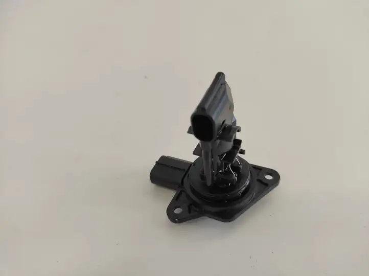 Toyota RAV 4 (XA50) (2018 - ) 2220475040 Датчик массового расхода воздуха — фото 5
