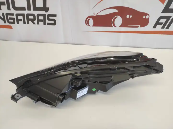 Tesla Model 3 (2017 - 2023) 151495300D Передняя фара — фото 7