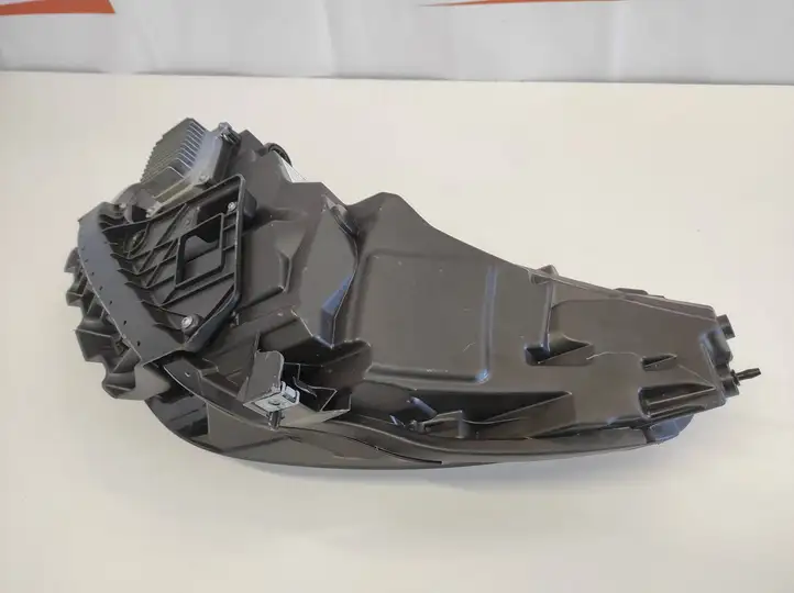 Tesla Model 3 (2017 - 2023) 151495300D Передняя фара — фото 12