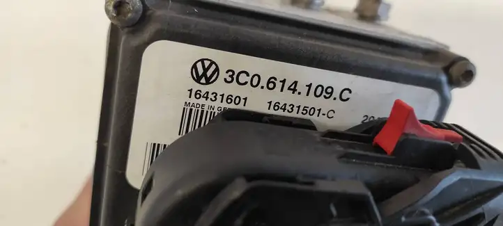 Volkswagen PASSAT B6 (2005 - 2010) 3C0614109C ABS блок — фото 6