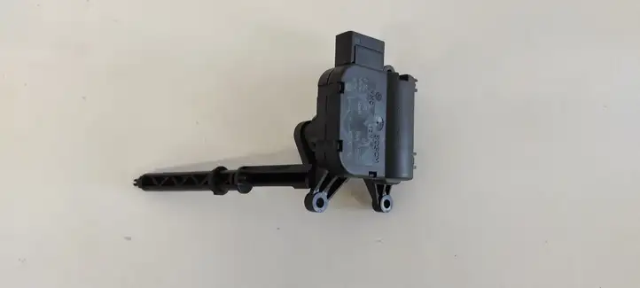 Volkswagen PASSAT B6 (2005 - 2010) 0132801370 Двигатель задвижки потока воздуха — фото 2