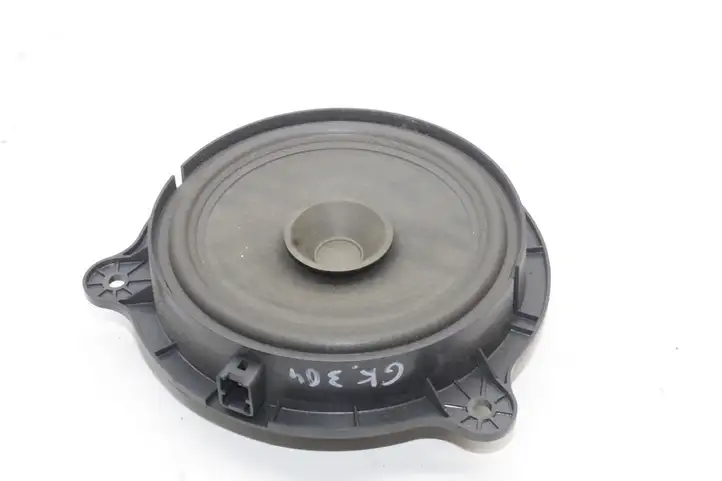 Nissan Qashqai (2010 - 2013) 281569U00A Динамики задних дверей — фото 2