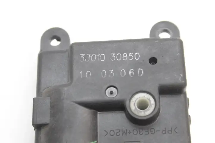 Nissan Qashqai (2010 - 2013) 3J01030850 Двигатель задвижки потока воздуха — фото 5