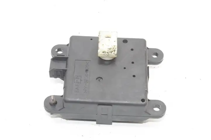 Nissan Qashqai (2010 - 2013) 3K01030840 Двигатель задвижки потока воздуха — фото 4