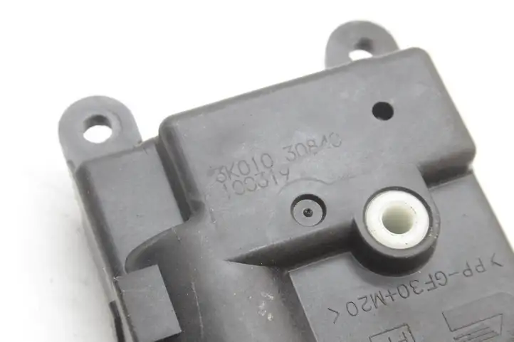 Nissan Qashqai (2010 - 2013) 3K01030840 Двигатель задвижки потока воздуха — фото 6