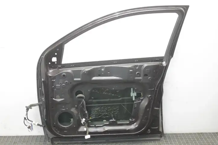 Nissan Qashqai (2010 - 2013) Дверь — фото 2