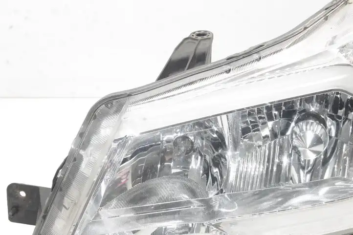 Subaru Forester SJ (2013 - 2018) Передняя фара — фото 6