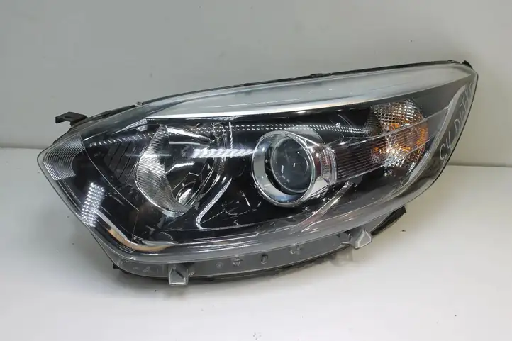 Renault Captur (2013 - 2020) 260601654R Передняя фара — фото 1