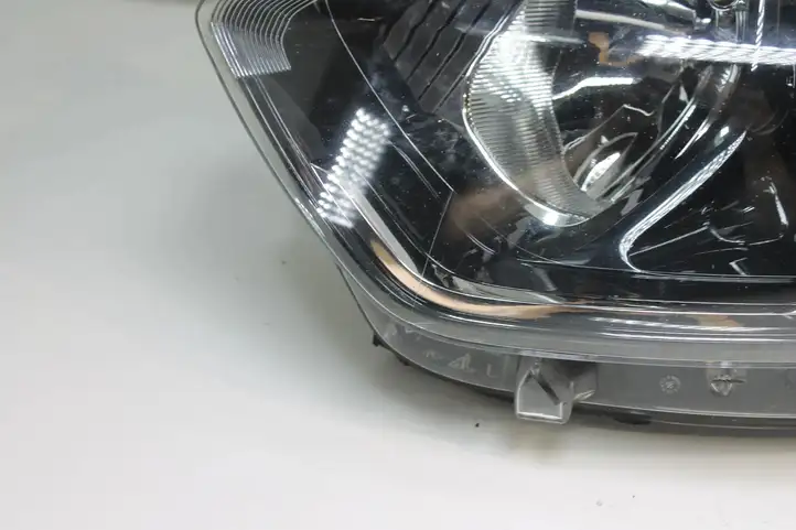 Renault Captur (2013 - 2020) 260601654R Передняя фара — фото 20