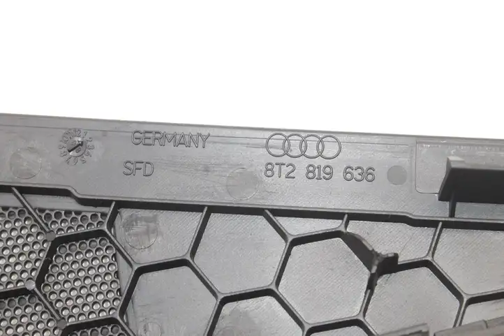 Audi A4 S4 B8 8K (2007 - 2011) 8T2819636 Накладка центрального динамика — фото 2