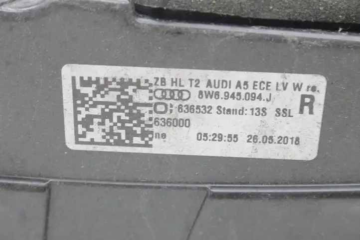 Audi A5 (2016 - ) 8W6945094J Задний фонарь в крышке багажника — фото 6