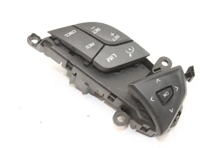 Ford Mondeo MK V (2014 - ) DG9T9E740RBW Кнопки на рулевом колесе — фото 2