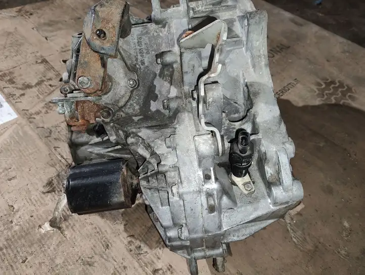 Chevrolet Cruze (2009 - 2012) 96420073 Механическая коробка передач, 6 передач — фото 5
