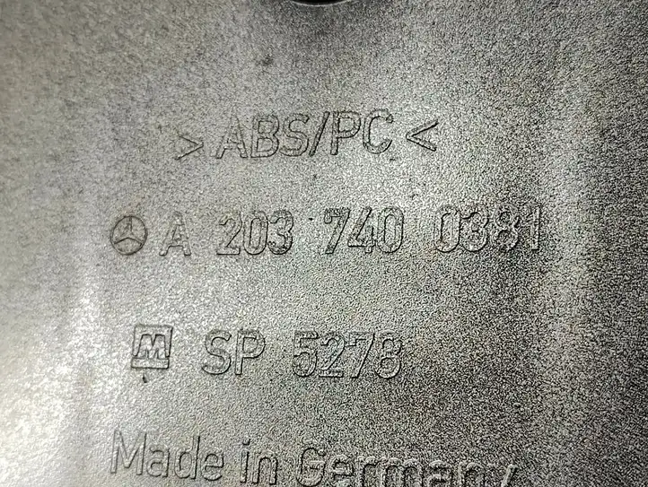 Mercedes-Benz C W203 (2000 - 2007) A2037400381 Подсветка номера — фото 3
