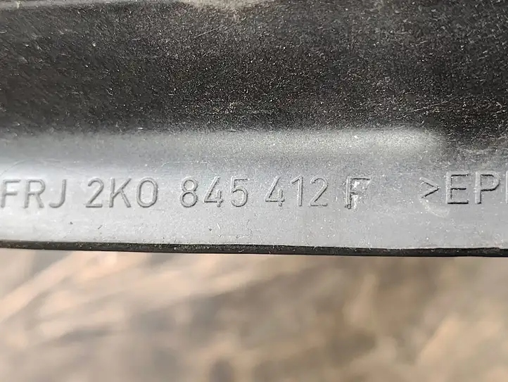 Volkswagen Caddy (2004 - 2010) 2K0845412F Треугольное стекло кузова — фото 4