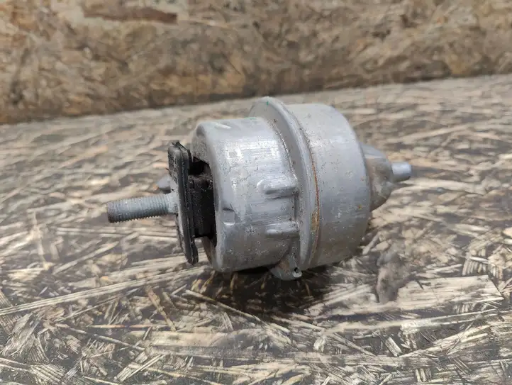 Mini One Cooper R50-53 (2000 - 2012) 6763259 Опора двигателя — фото 1