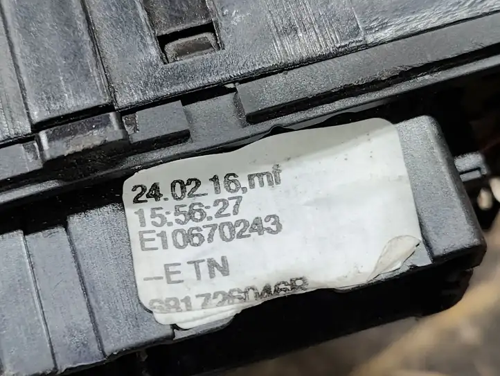 Dacia Dokker (2012 - 2021) 681726046R Переключатель стеклоочистителей — фото 4