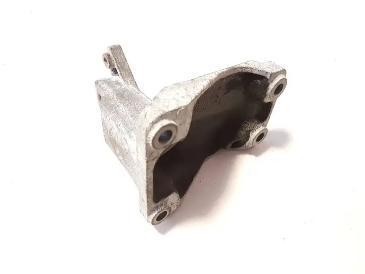 BMW 1 F20 F21 (2011 - 2019) 22116788612 Кронштейн двигателя — фото 4