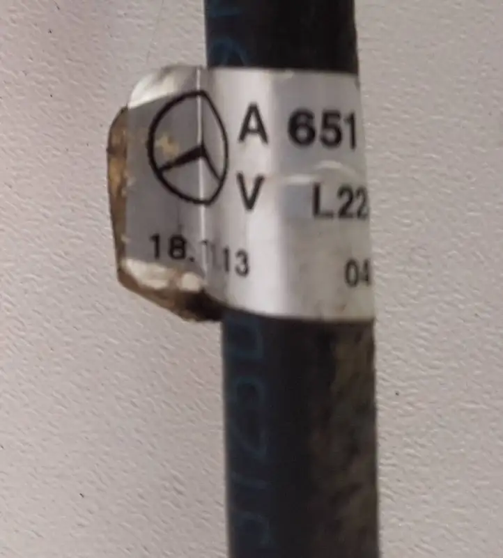 Mercedes-Benz E A207 (2010 - 2017) A6510700132 Шланг обратки топлива — фото 3