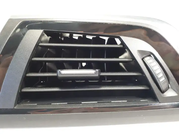BMW 1 F20 F21 (2011 - 2019) 920535507 Боковой воздушный дефлектор — фото 3