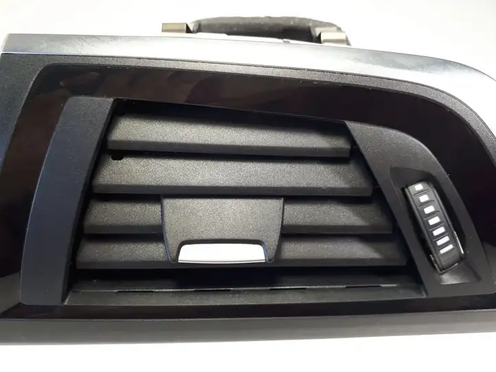 BMW 1 F20 F21 (2011 - 2019) 920535507 Боковой воздушный дефлектор — фото 4
