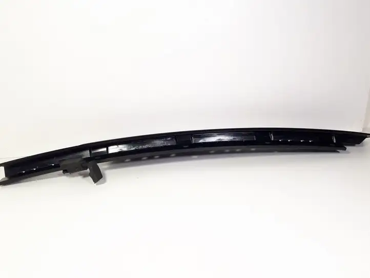 BMW 1 F20 F21 (2011 - 2019) 51337276962 Накладка стекла передней двери — фото 8