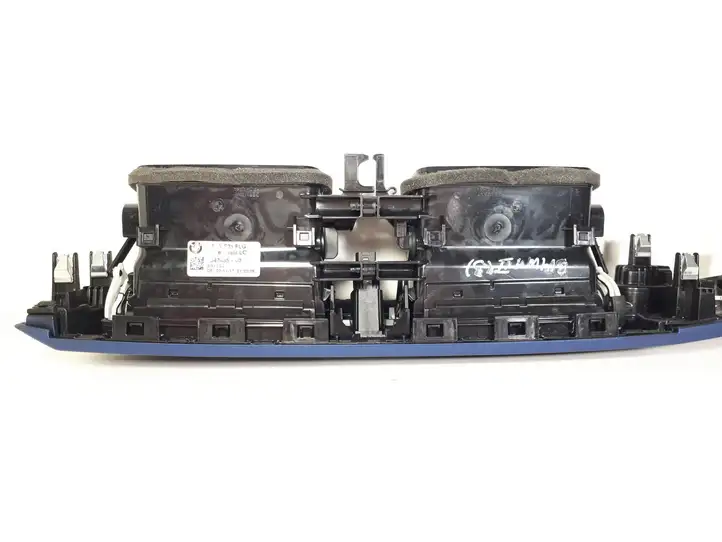 BMW 1 F20 F21 (2011 - 2019) 934743502 Центральный воздушный дефлектор — фото 8