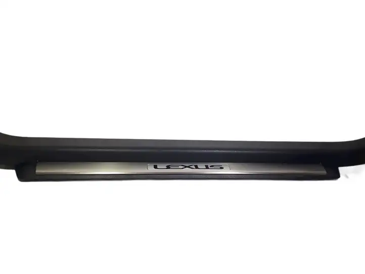 Lexus GS 250 300 350 300h 450h (2015 - 2020) 6792030080 Внутренняя отделка переднего порога — фото 2