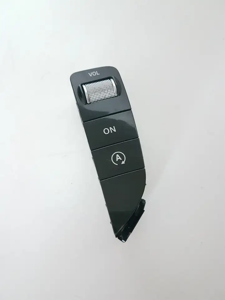 Mercedes-Benz C W205 (2014 - 2021) A2059055603 Другие включатели / ручки/ переключатели — фото 4