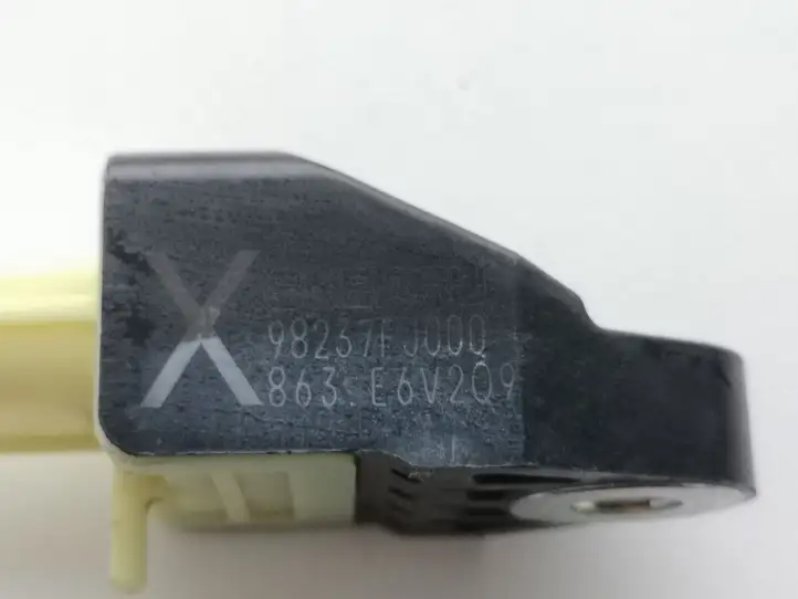Subaru XV I (2011 - 2018) 98237FJ000 Датчик удара SRS — фото 3