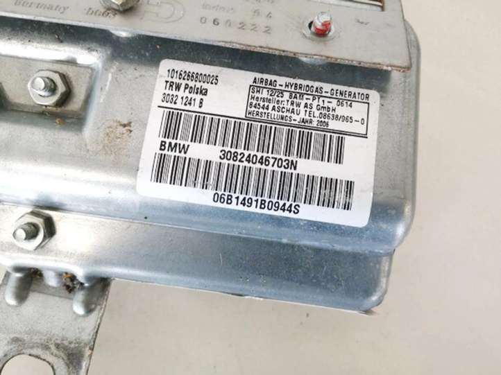BMW 7 E65 E66 (2001 - 2008)  30824046703n Подушка безопастности передней двери