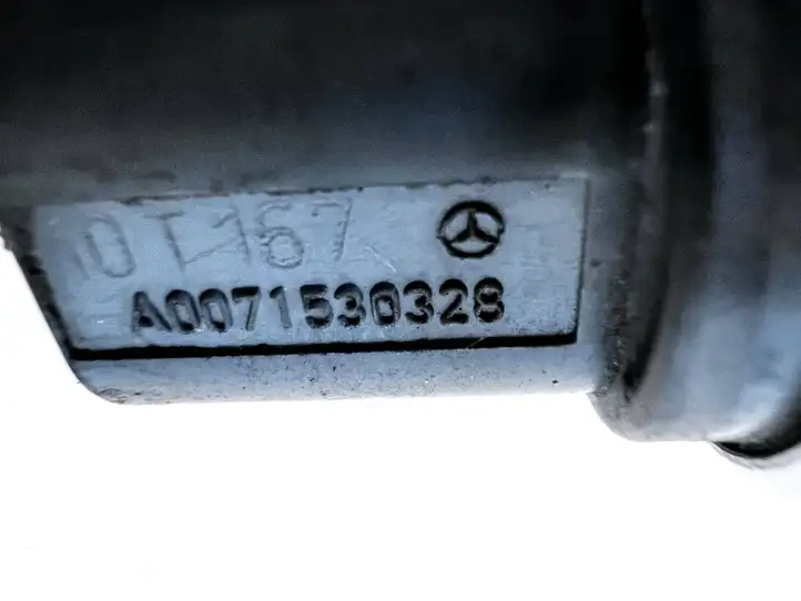 Mercedes-Benz C W204 (2007 - 2014) A0071530328 Датчик давления выхлопных газов — фото 2