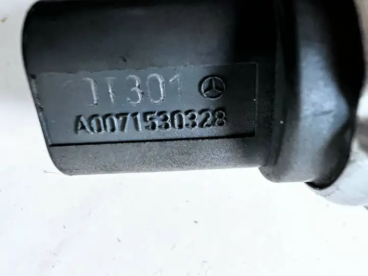 Mercedes-Benz E W212 (2009 - 2016) A0071530328 Датчик давления выхлопных газов — фото 2