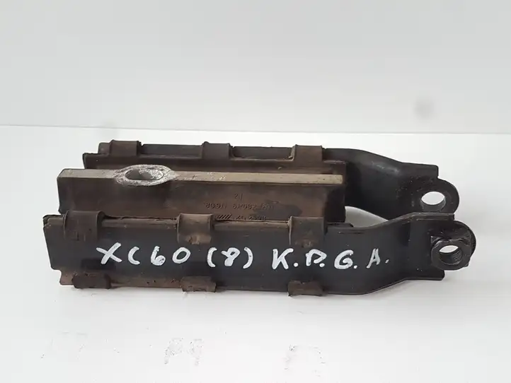 Volvo XC60 (2008 - 2013) 8G9N6P082BA Опора двигателя — фото 5