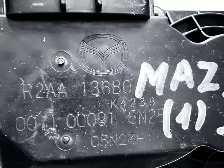 Mazda 3 II (2011 - 2013) R2AA136B0 Дроссельная заслонка — фото 2