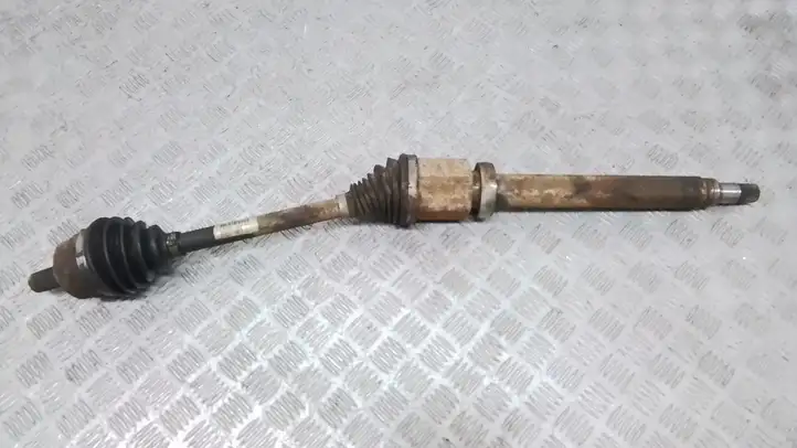 Volvo V40 (2012 - 2016)  31280678 Передняя полуось