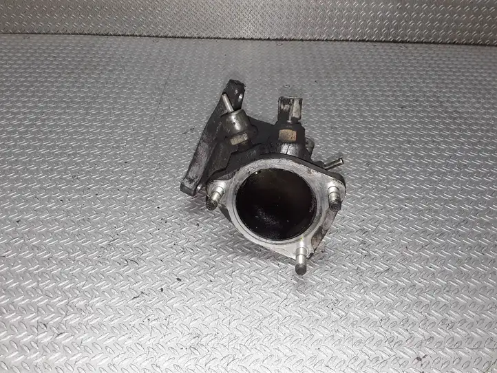 Toyota Corolla Verso E121 (2001 - 2004)   Другая деталь (детали) коллектора выброса