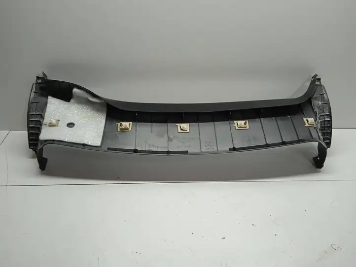 Toyota Prius (XW30) (2009 - 2015) 6775147040 Прочие детали салона — фото 2