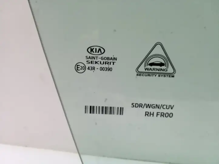 Kia Ceed (2018 - 2021) Стекло передней двери — фото 4