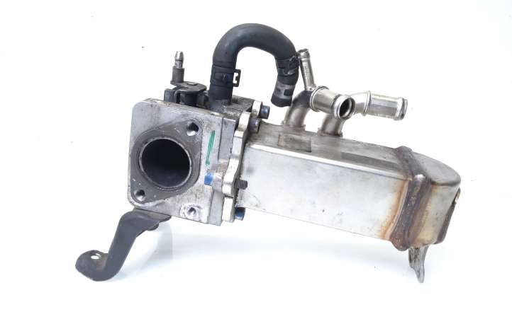 Audi A6 (2004 - 2008)  059131063D Охладитель EGR